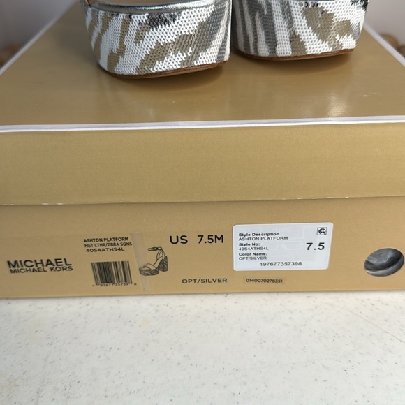 Michael Kors Ashton Sequin Zebra Print Platform Sandals Sz 7.5 - Picture 10 of 10